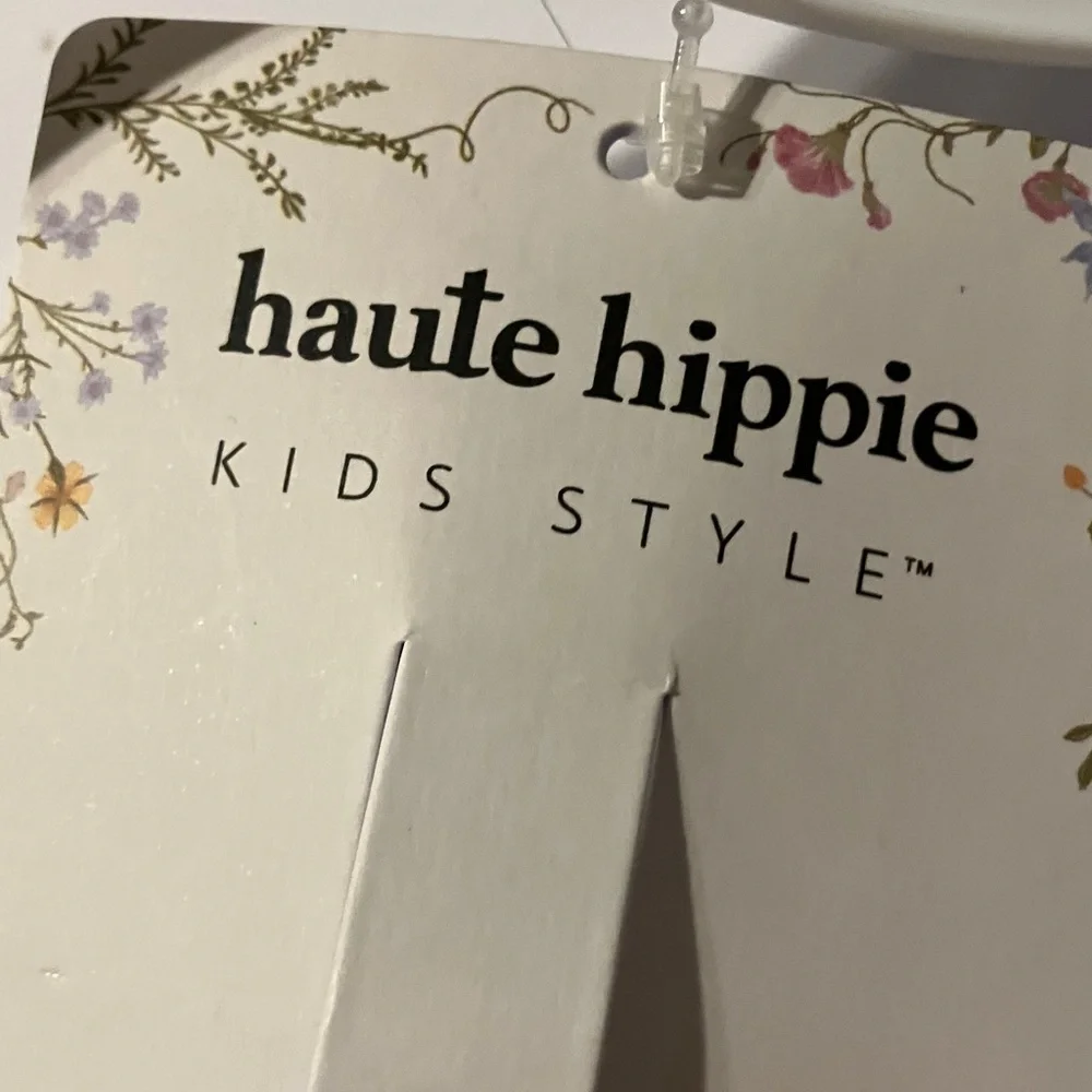 Haute Hippie‎ Kids Travel Design (London, Rome, Beach) Shirt, Shorts and Bow Set